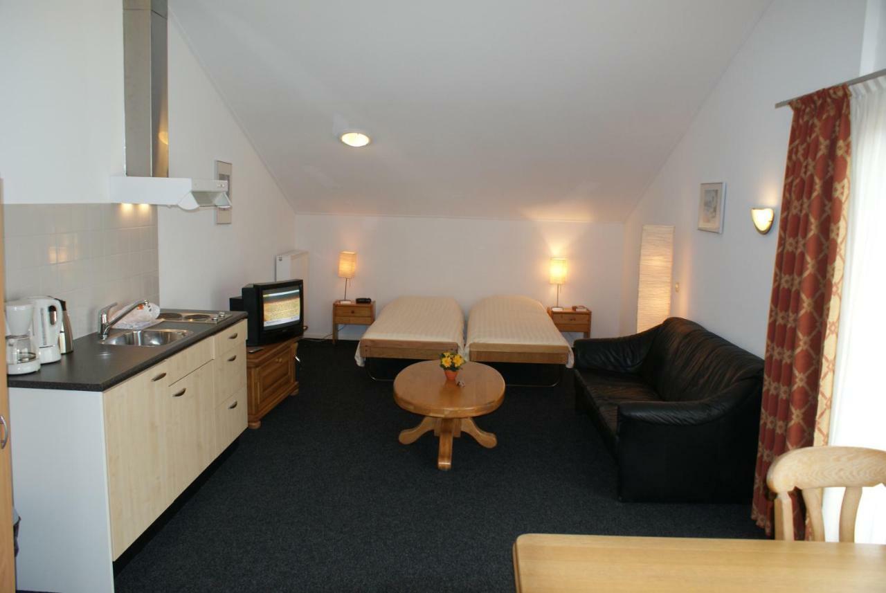 Groepsaccommodatie Vollenhove Esterno foto